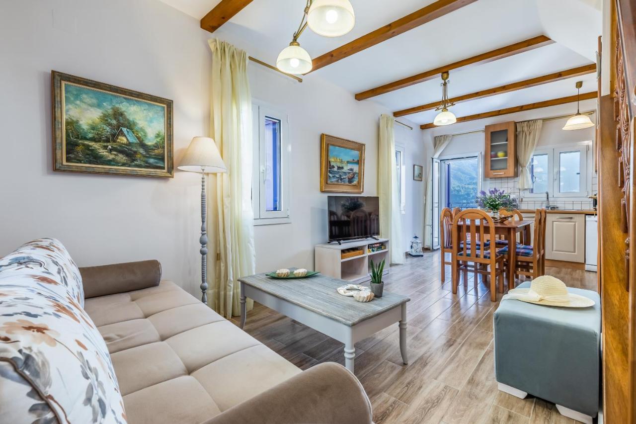 Sun Nest House Villa Skopelos Town Bagian luar foto